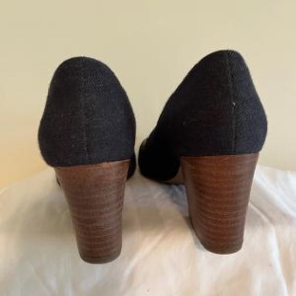 Denim blue pumps with block heel 6.5M like new - Picture 2 of 5